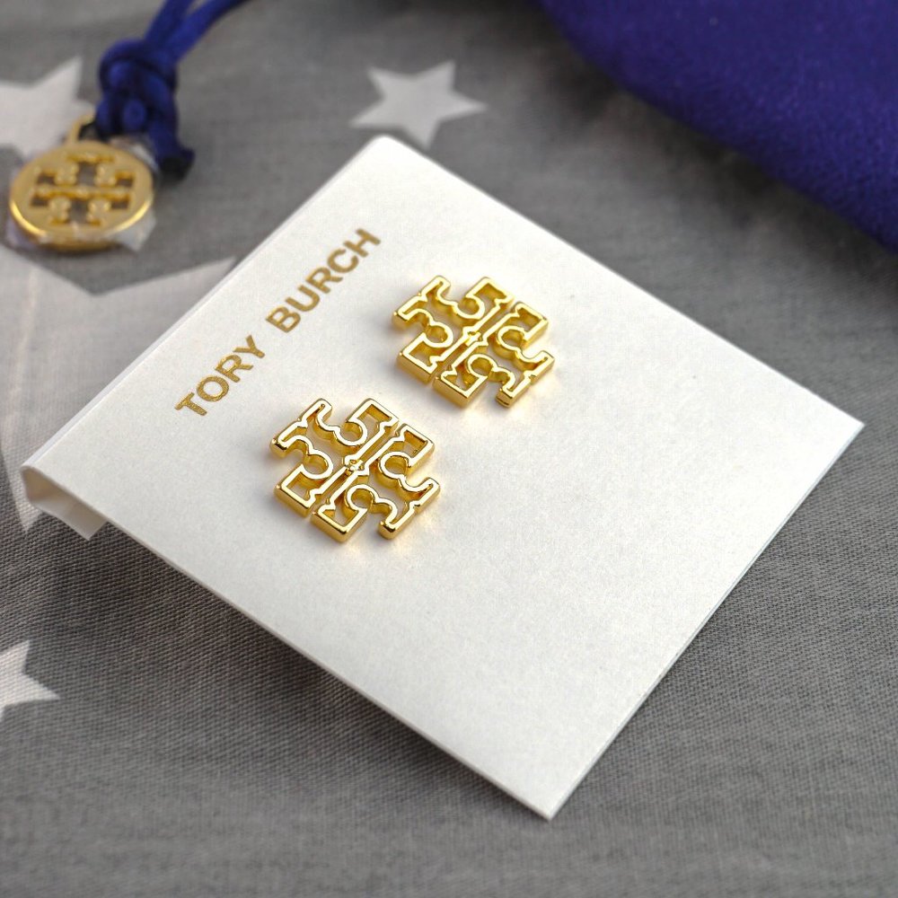 Tory Burch Britten Gold Stud Earrings (Brand New with Dust Bag) - Picture 4 of 6